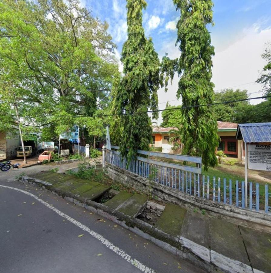Guest House Dorm Floressa 마우메레 외부 사진