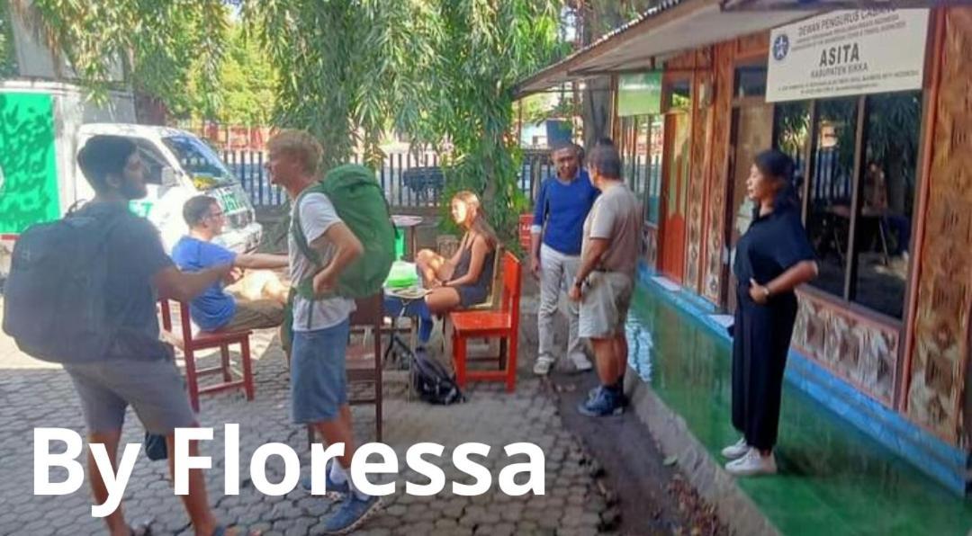 Guest House Dorm Floressa 마우메레 외부 사진
